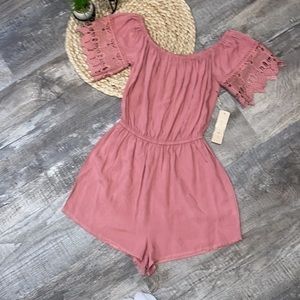 Iris Basic blush lace detailed competition size small new with tags